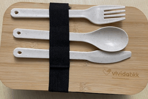Lunch-Box mit Besteck